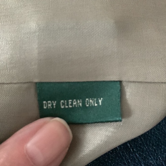 Lauren Ralph Lauren Lined Gray Blazer Size 10, Wool blend, good condition - Picture 5 of 6